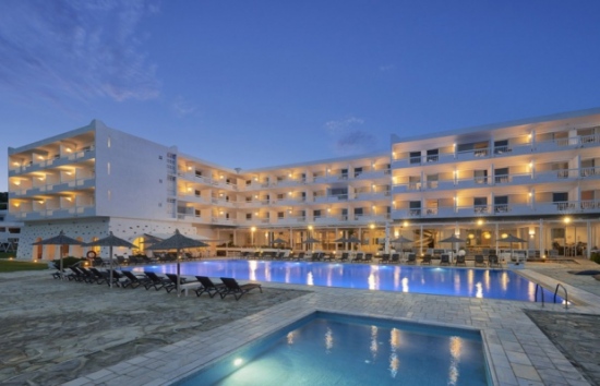  Tinos Beach 4*